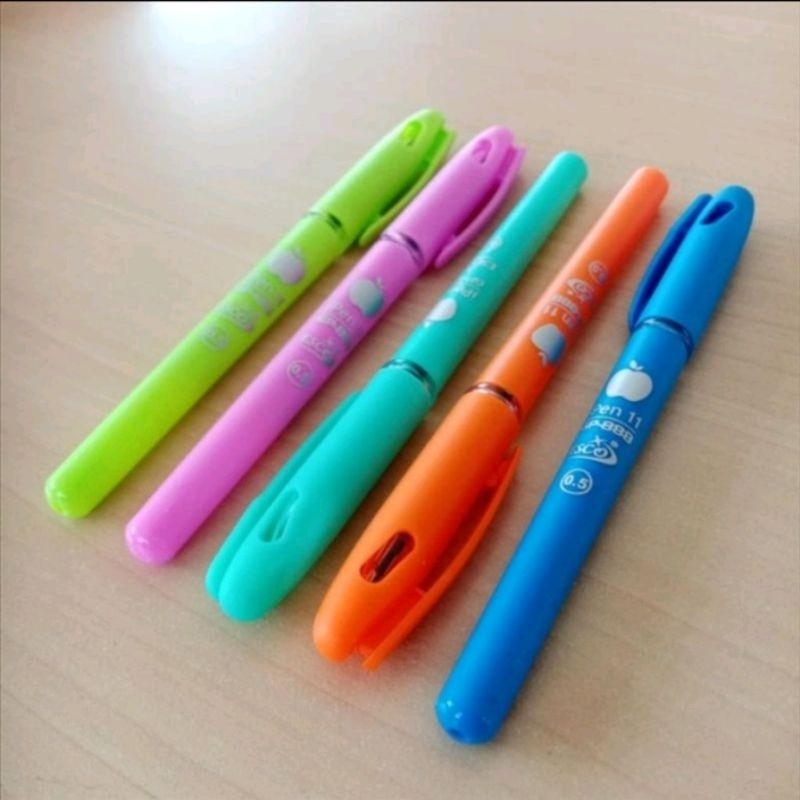 

Pena / Pen Gel Ipen 0.5mm Hitam Ipen G-8005/ Youmei Ipen G-8003 / Esco Ipen GP-888
