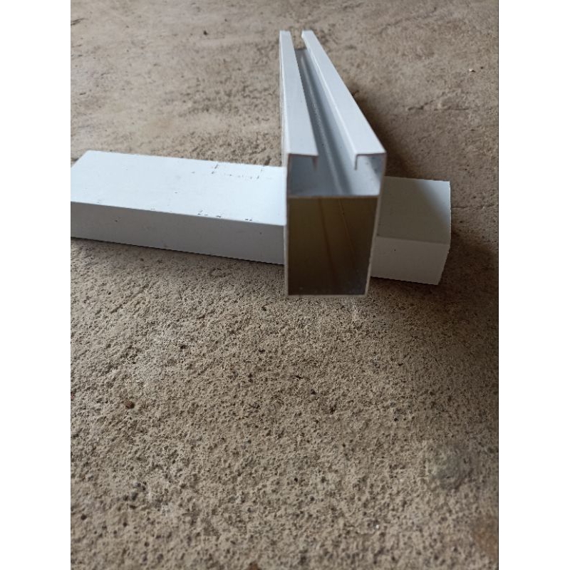 TIANG POLOS SLIDING ALUMUNIUM/bahan pintu dan pintu kamar mandi