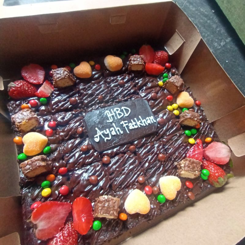 

brownies shiny fudgy
