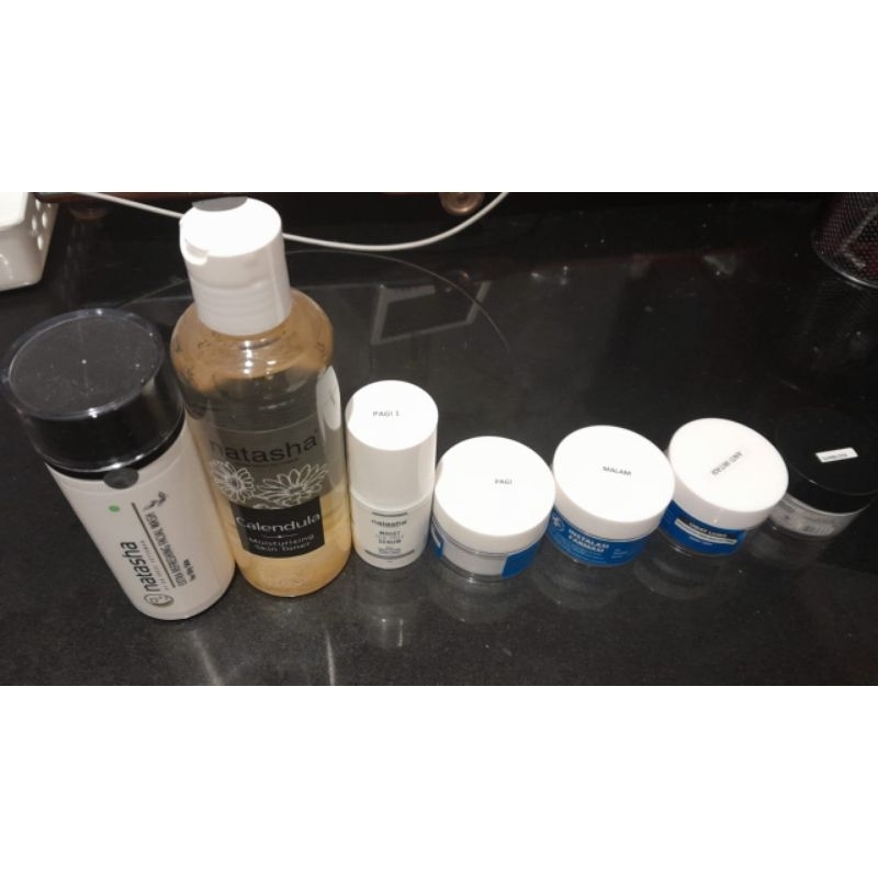 PAKET WAJAH BERJERAWAT NATASHA SKIN CARE