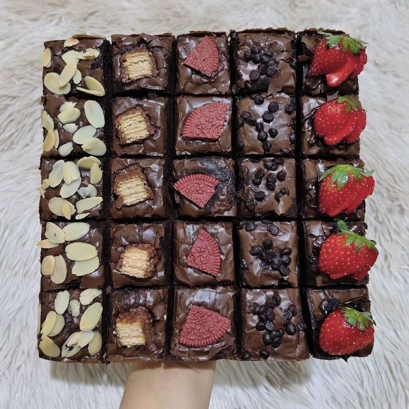 

Brownies Fudgy Strawberry 20x20