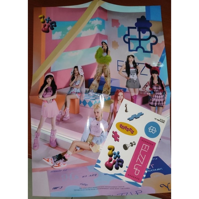 [WTS/WTT] EL7ZUP 7+UP Album Inclusion Poster + Sticker Official