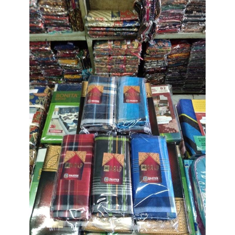 sarung mangga gold (kombinasi motif kotak kotak) harga per pcs 56500