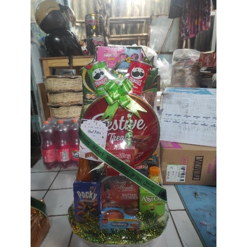 

Parcel Snack Lebaran Monde / Hampers Idul Fitri