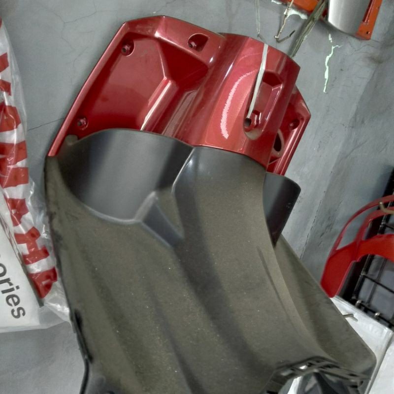 dek kontak nouvo z merah marun