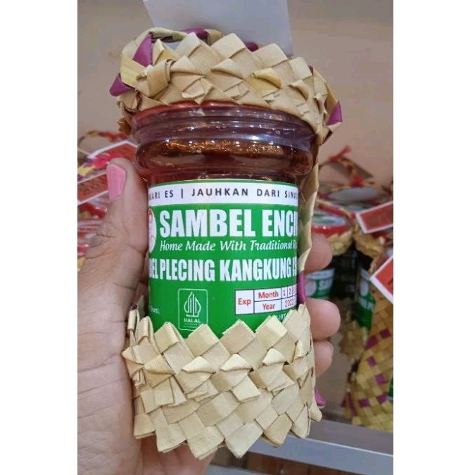 

SAMBAL ENCIM PLECING KANGKUNG khas Lombok