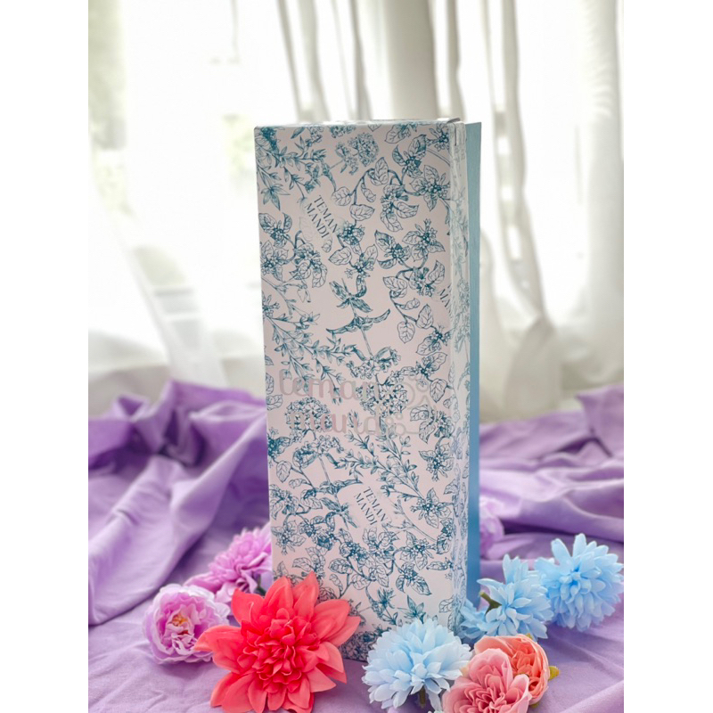 

Holo Box Resort Teman Mandi | Kotak Hampers Gift Box