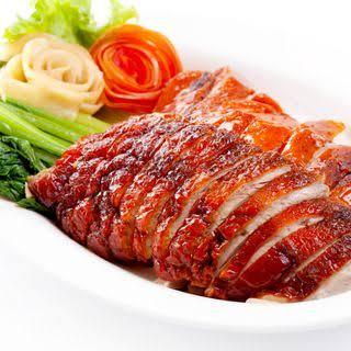 

1/4 bagian bawah bebek Peking panggang ,roasted duck