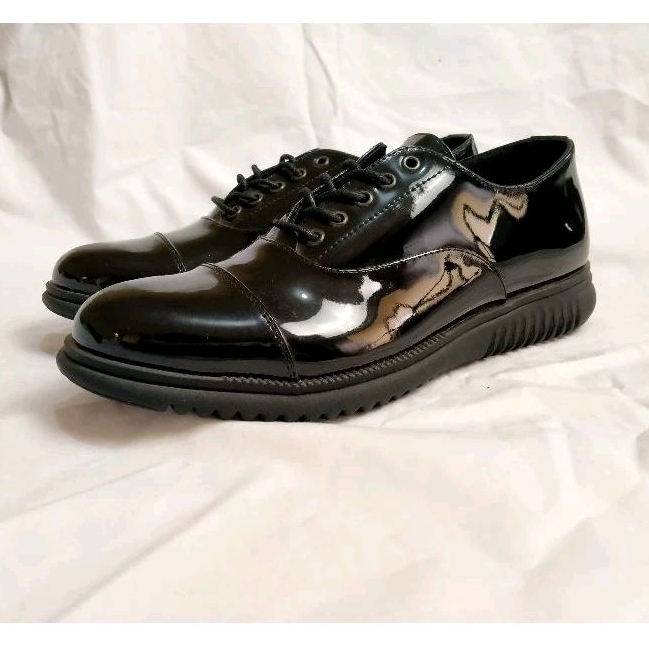 sepatu Oxford kerja formal pria sepatu Oxford kilap