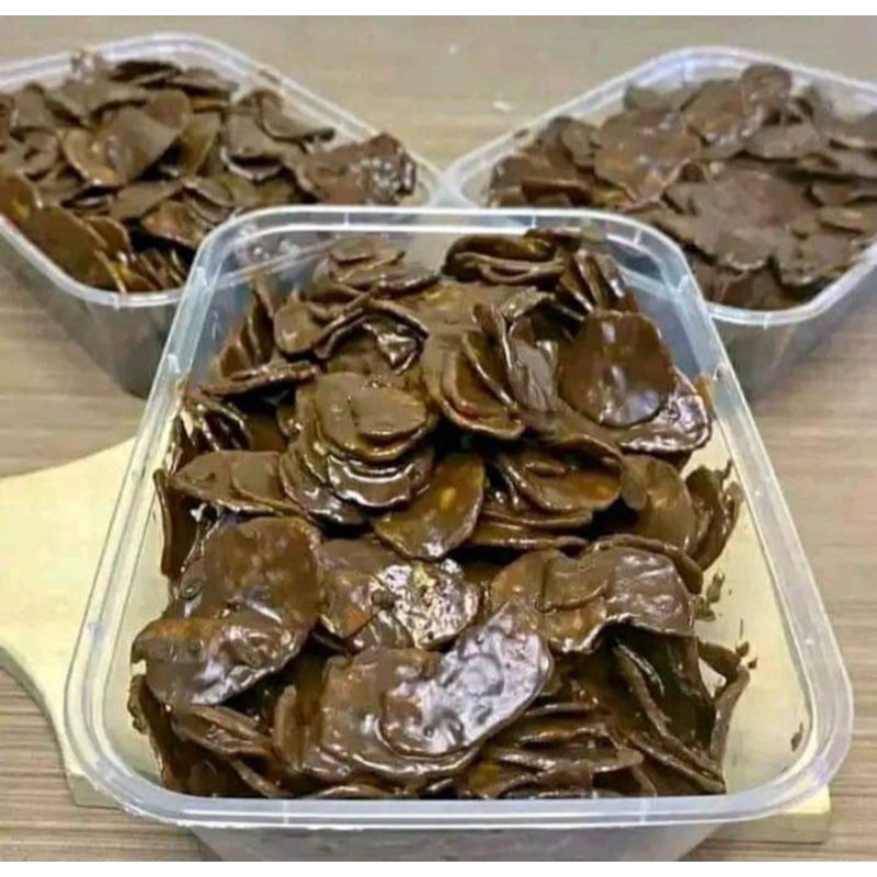 

PAKET PUAS NIKMAT HEMAT 5 BOX/5 THINWALL KRIPIK PISANG KEPOK LEBIH MURAH PUAS KRIPIK LUMER COKLATNYA PAS DIMULUT SERTIFIKAT HALAL