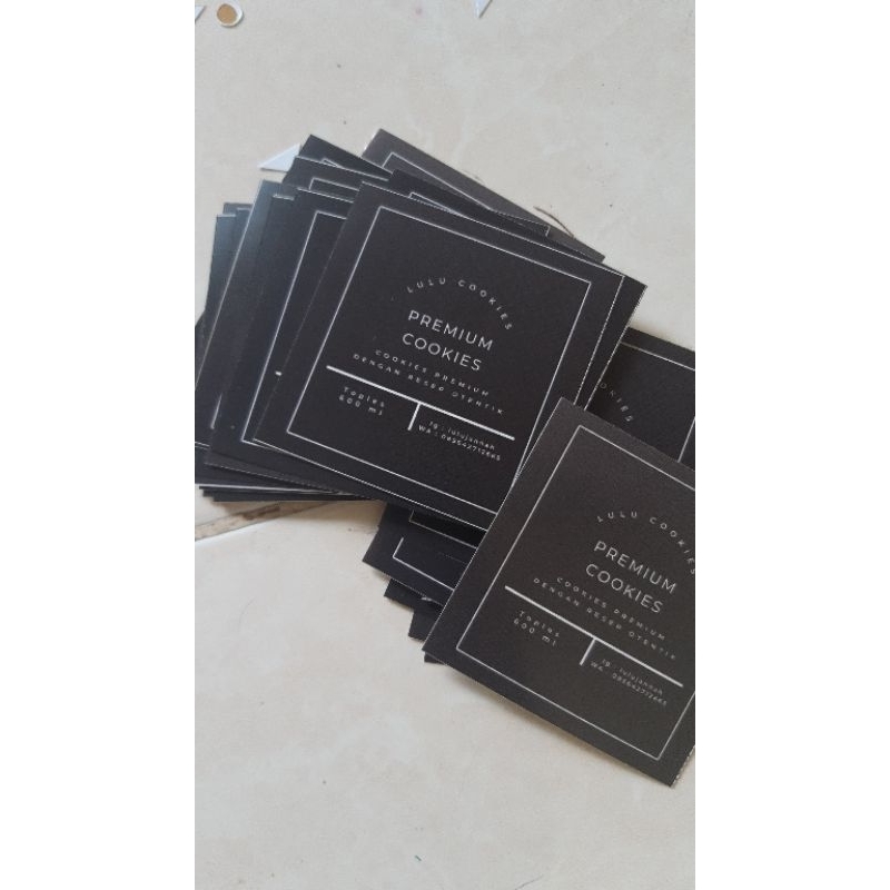

Sticker bulat dan persegi panjang