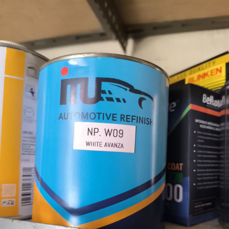 Cat Nc White W09 Toyota 1.L