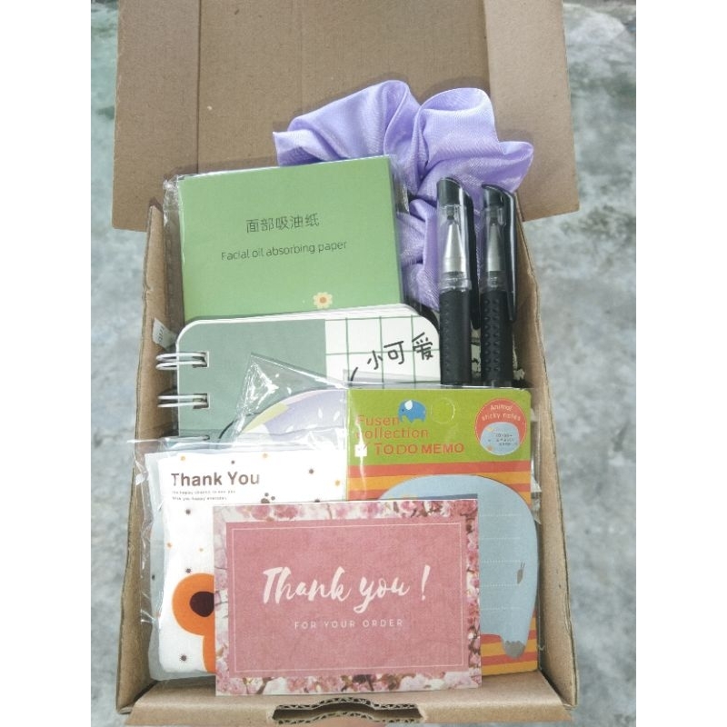 

HAMPERS UNIKK!! BISA UNTUK SAHABAT ATAU TEMAN