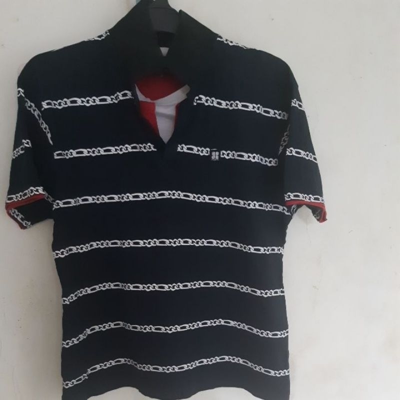 kaos berkerah insight