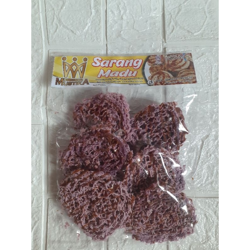 

SARANG MADU UNGU