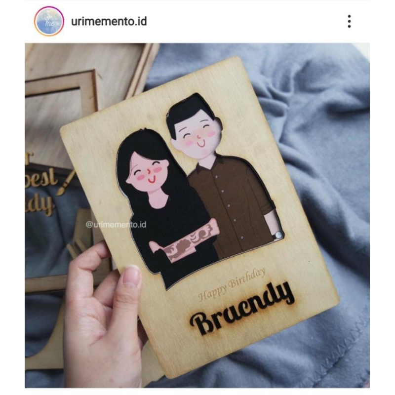 

Wooden Notebook A5 + ilustrasi 1 orang