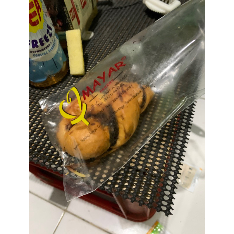 

roti bakar termenung