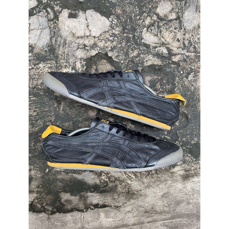 sepatu casual onitsuka tiger mexico full black HL7C2 size 46 original