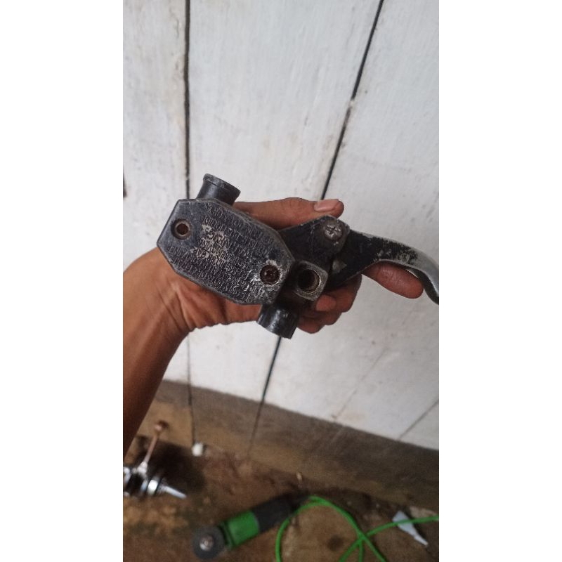 master rem suzuki thunder