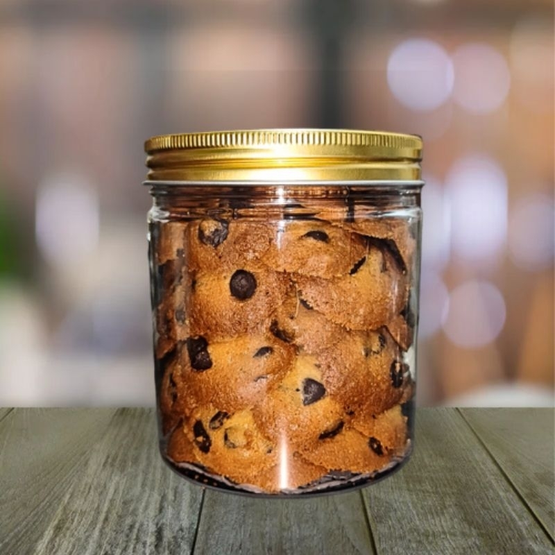 

Vanilla Chocochips Cookies Xya Bakery - Toples Jar 600ml