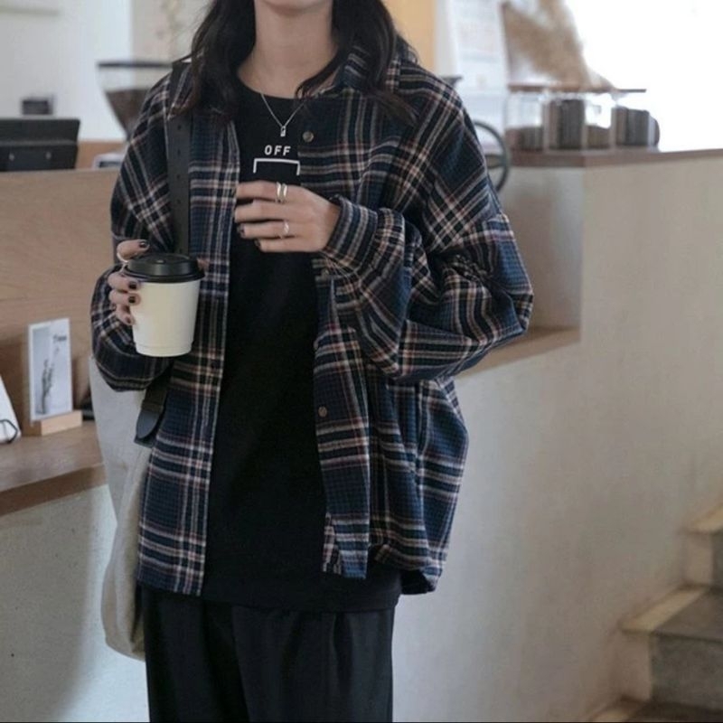 kemeja biru motif kotak-kotak bahan lembut atasan outer luaran pakaian wanita