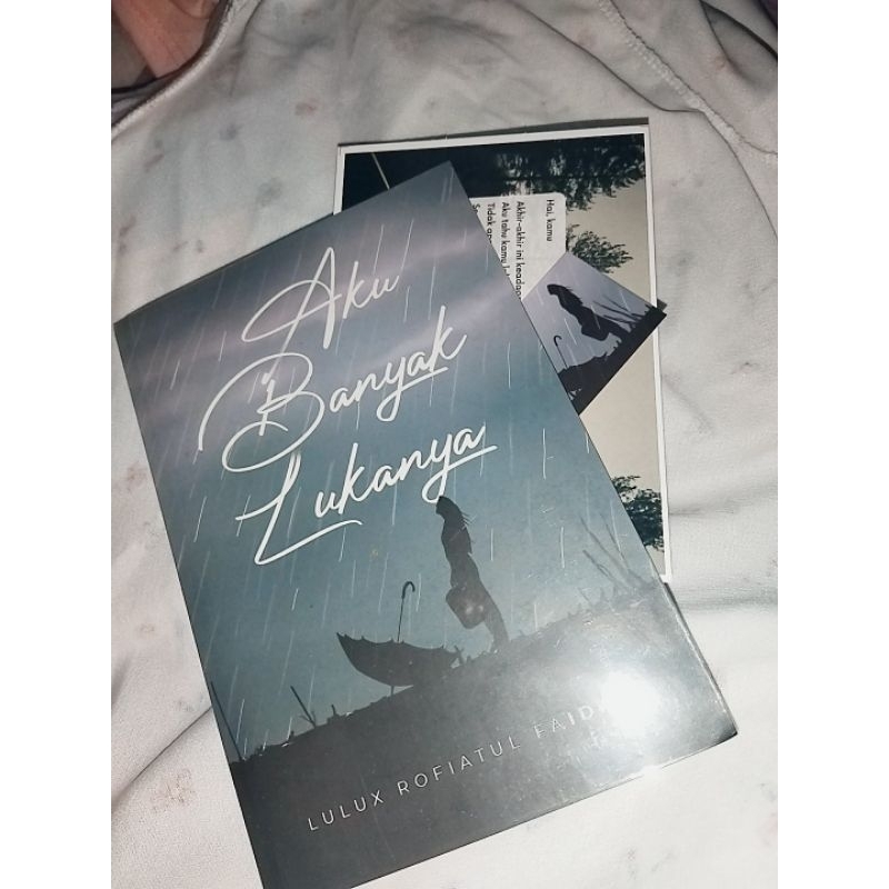 novel aku banyak lukanya preloved