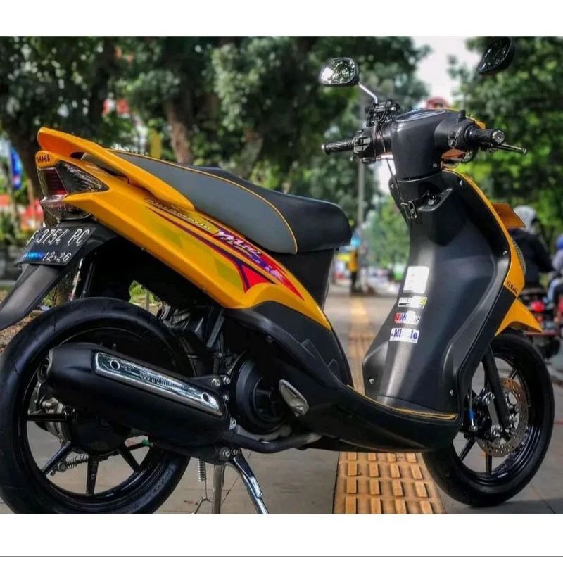Striping lis sticker standar ORI yamaha mio sporty 2004 kuning stiker mio kuning 2004