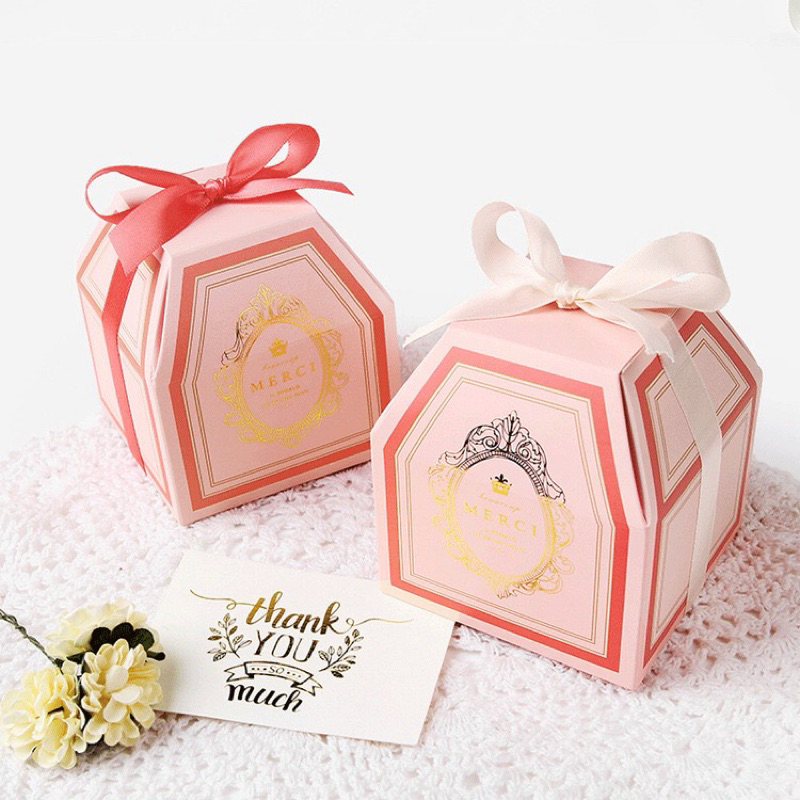 

Mi.casa - MERCI Gift Box candy souvenir ultah wedding kotak kado packaging 9x9x10cm