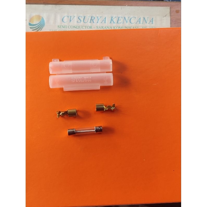 paket box kotak fuse utilux plus sekering 20 ampere untuk pengaman kabel power radio tv mobil rig ic