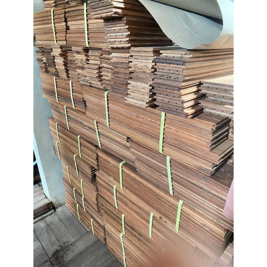 SAMPLE Perbatang Lantai Kayu Parket Solid Merbau unFinish