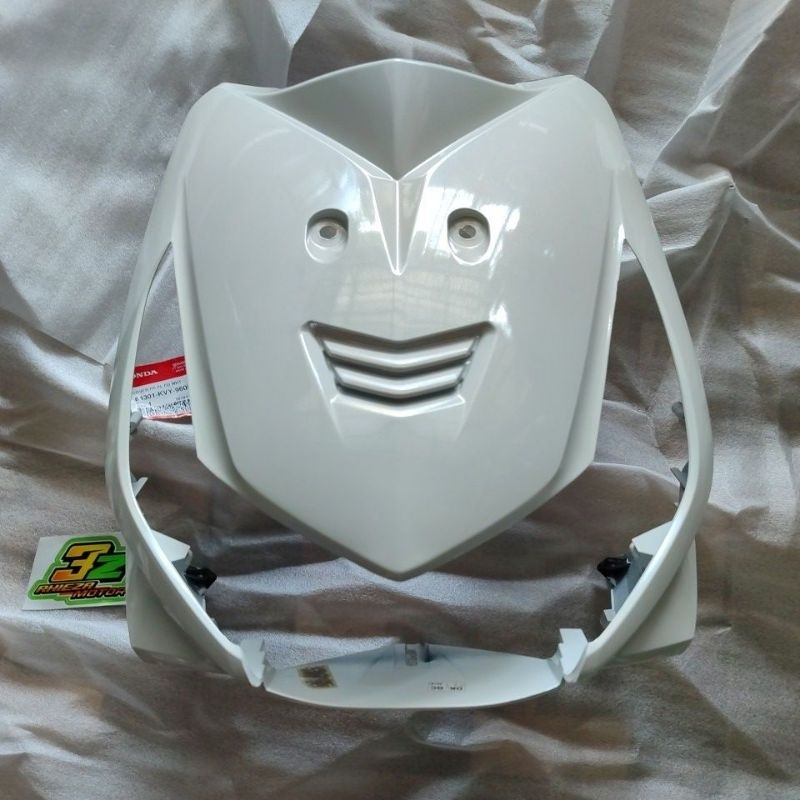 Panel dada dasi tameng lampu depan Beat Karbu KVY putih PFW original baru AHM / 64301-KVY-960PFW