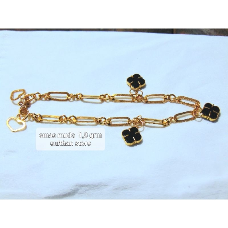 gelang vanclif emas muda koge g /grlang rmas asli batu vanclif/ gelang paperclip/ gelang terbaru ema