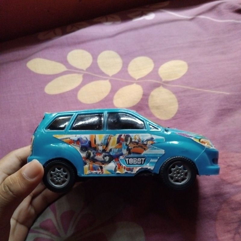 mobil bekas anak