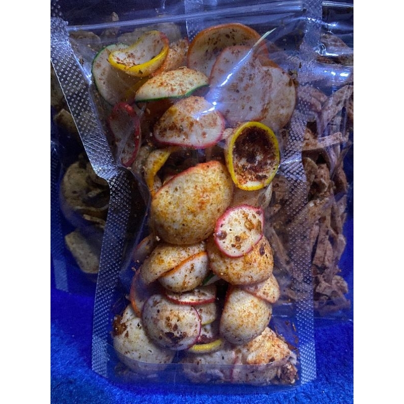 

BELI 5 GRATIS 1 Kerupuk Seblak, Basreng Daun Jeruk Kemasan Pouch