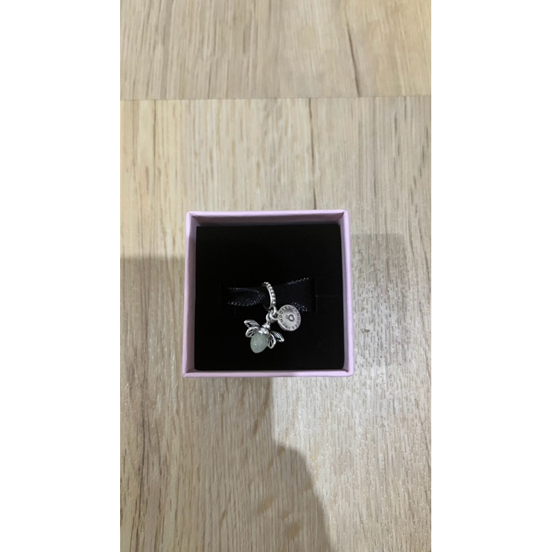 Pandora Charms Glow In The Dark Firefly