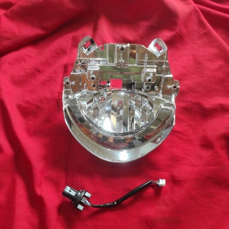 Reflektor Soket Lampu Depan Scoopy K2f 2021 -2024 Original