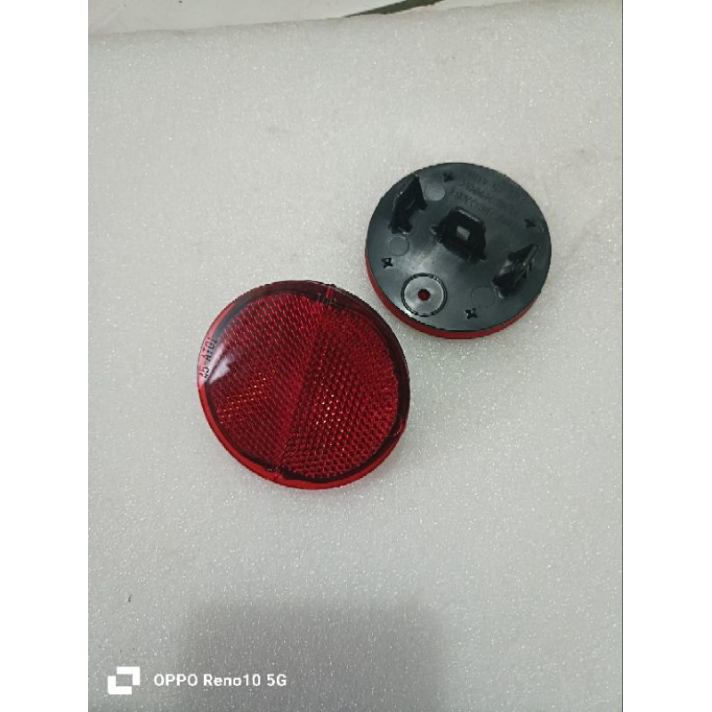 Reflektor Bemper Belakang Avanza New 2018