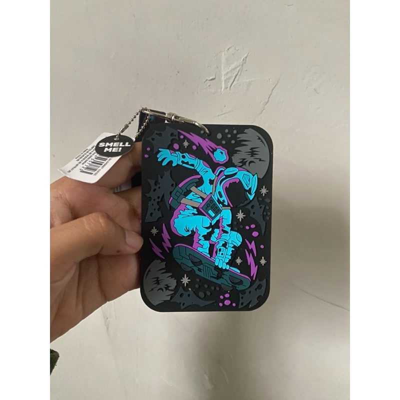 

Smiggle Lanyard Bus Pass Better 100% ORIGINAL