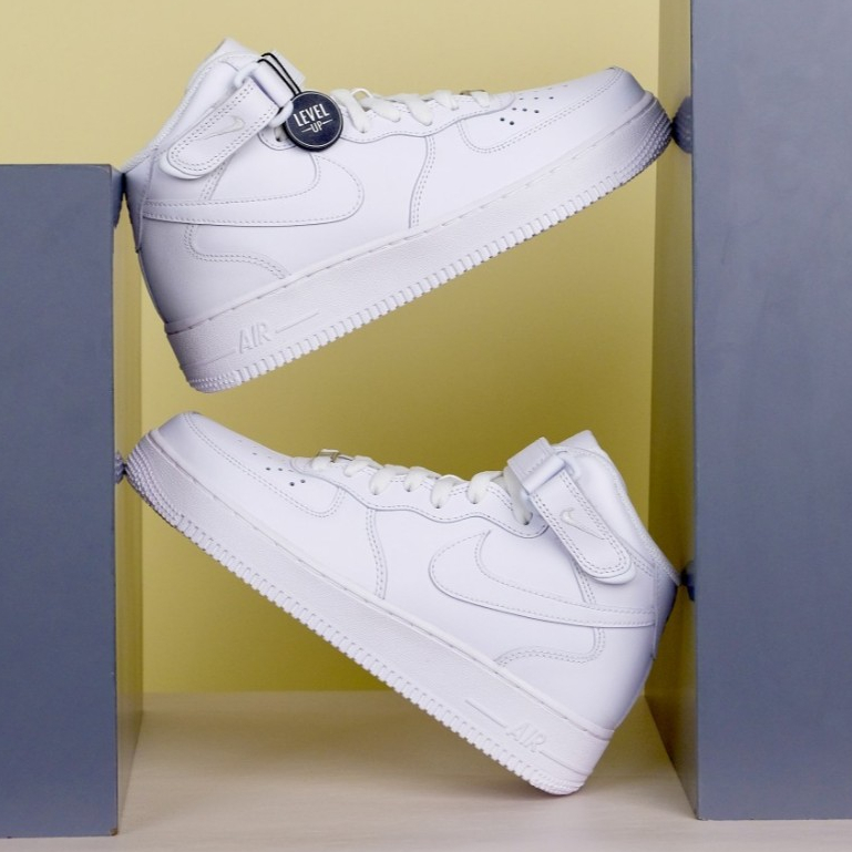 Air Force 1 Mid Triple White