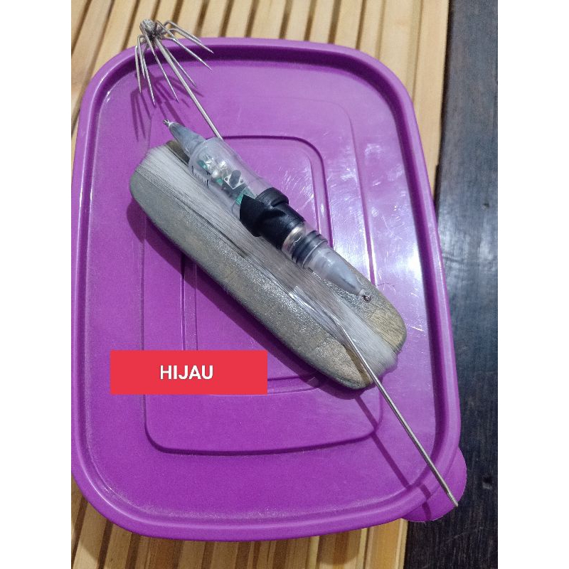 Alat pancing cumi-cumi satu set/kail pancing cumi-cumi+lampu umpan cumi-cumi tipe selang bening