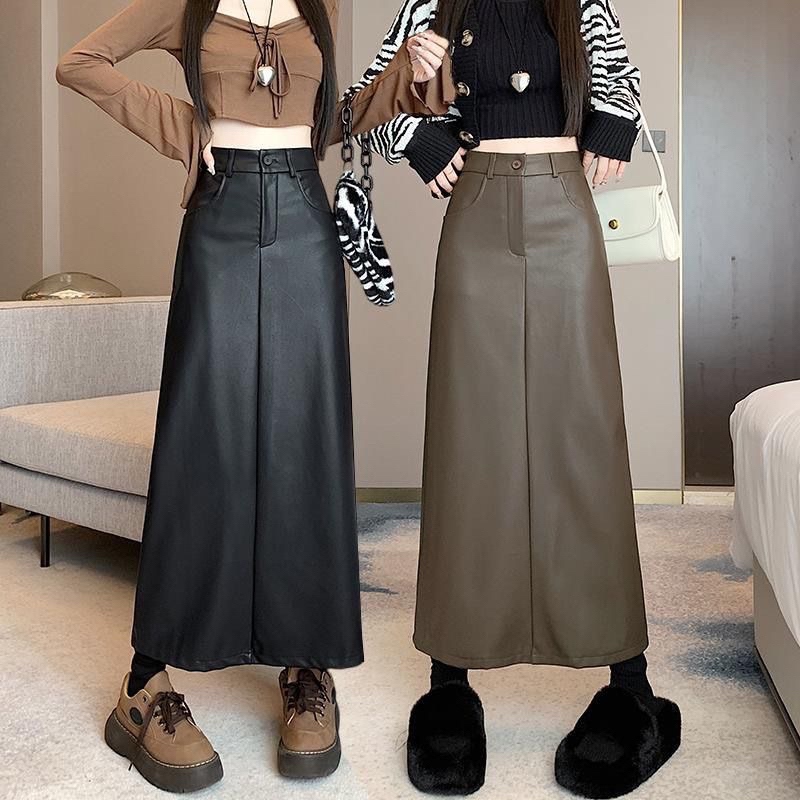 ROK KULIT LATEX PANJANG WANITA