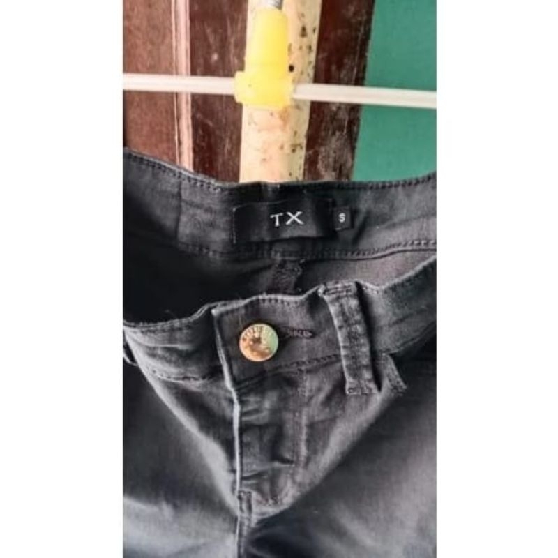 preloved jeans THE EXECUTIVE/JEANS CEWEK