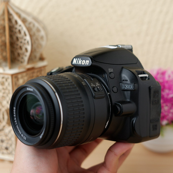 Nikon D3100 Siap Pakai - Vignet Tipis GRATIS Memory 16gb