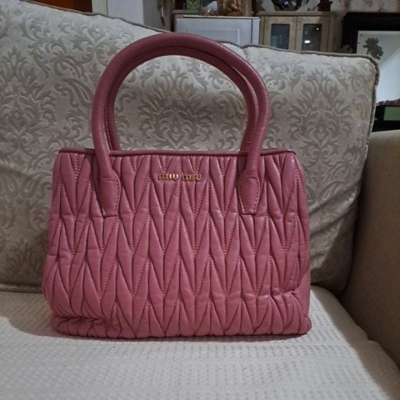 Tas wanita top handle kulit mantul miumiu