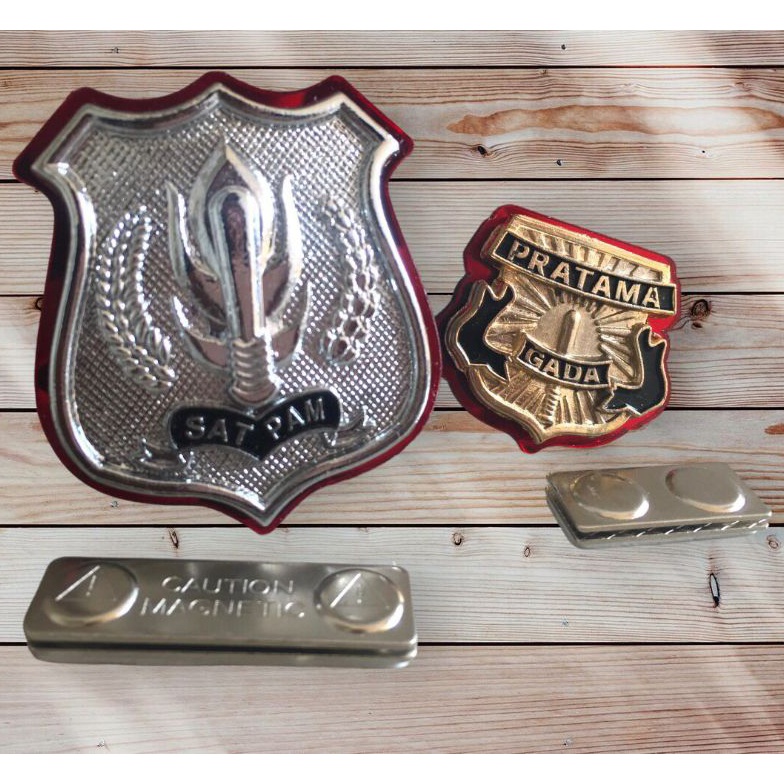 KODE K67Y pin kewenangan dan gada pratama akrilik magnet satpam security