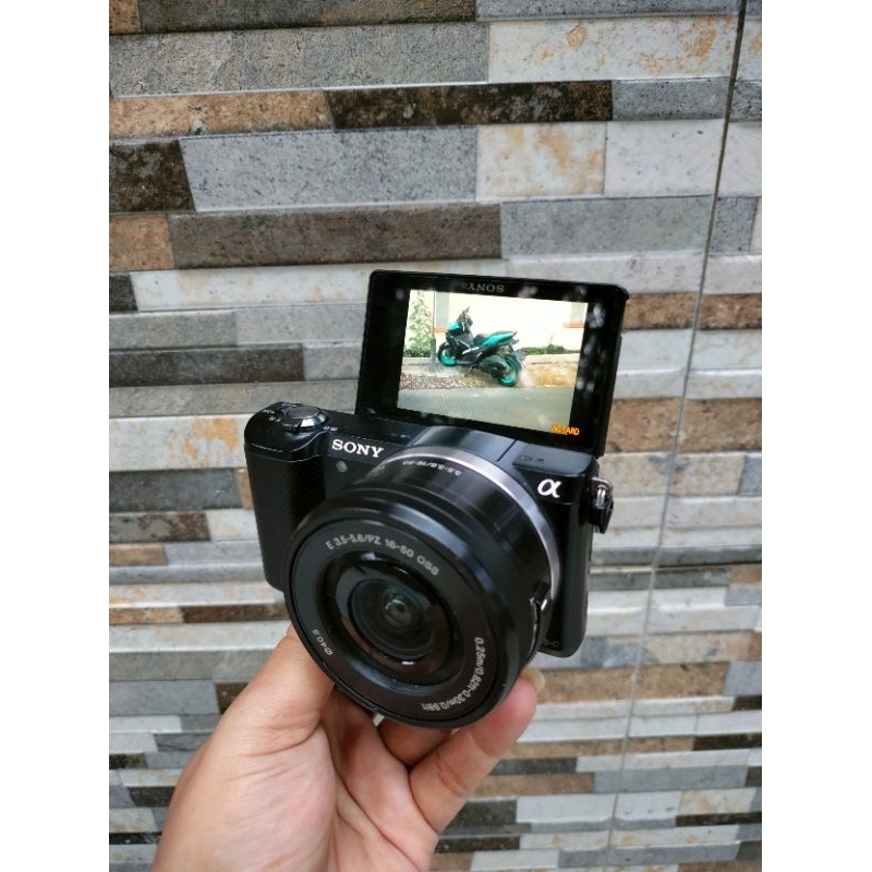 SONY ALPHA 5000 / SONY A5000 KIT 16-50mm - Kamera Mirrorless Sony A5000 KIT