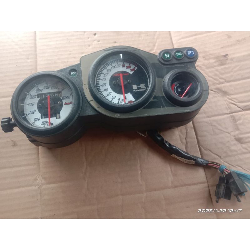 SPEEDOMETER KAWASAKI NINJA RR