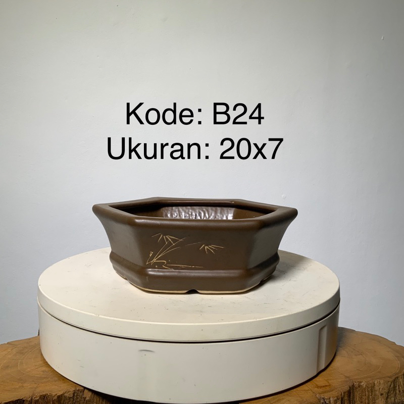 POT BONSAI KERAMIK SEGI 6