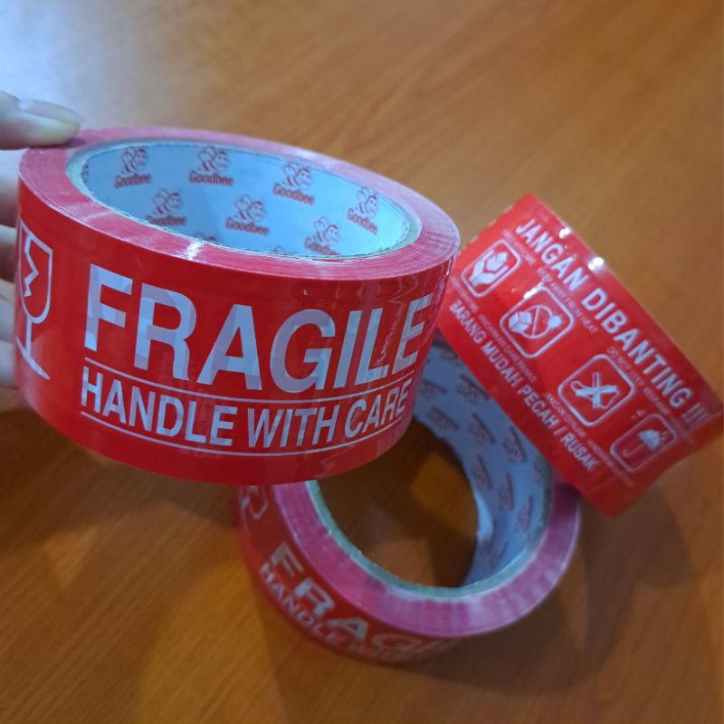 

Lakban Fragile Merah - 90 Yard - Lakban Jangan Dibanting