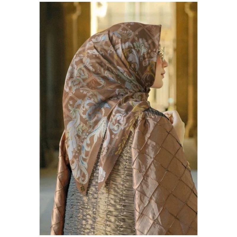 Buttonscarves autograph xl